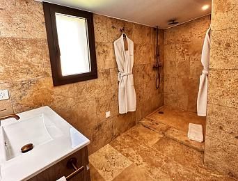 Junior Suite with Jacuzzi